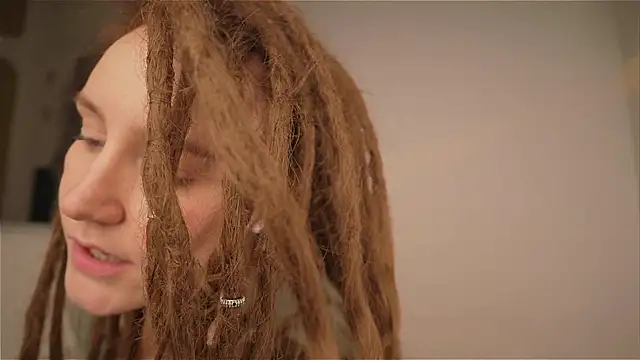 Winnie sweet online show from 04.04.26