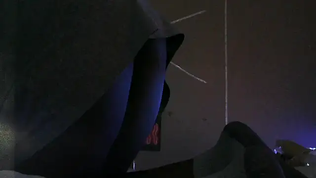 Snapshot of EbonyFetishQueen chatting on 11.03.25 EbonyFetishQueen online show from 11.03.25