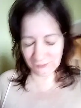 Snapshot of SusanaxPretty chatting on 04.30.26 SusanaxPretty online show from 04.30.26