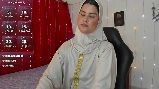 AishaAmin  online show from 03.20.25