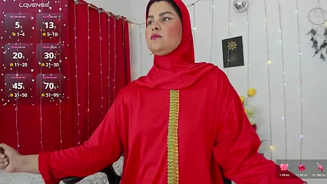 AishaAmin  online show from 11.12.25