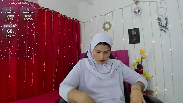 AishaAmin  online show from 01.10.26