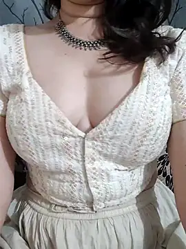 Brown Maxi online show from 03.09.25