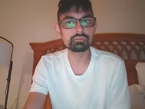 spence204011 online show from 10.24.25