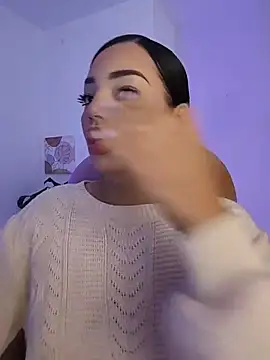 Sara LipsX online show from 11.22.25