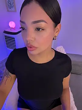 Sara LipsX online show from 12.19.25