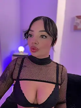 Sara LipsX online show from 02.07.26