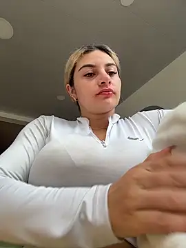Snapshot of AtheneaRossi chatting on 03.23.26 AtheneaRossi online show from 03.23.26