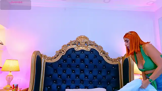 AdelinaVans online show from 01.17.26