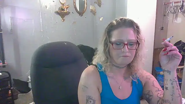 Lisalovely6981 online show from 03.17.25