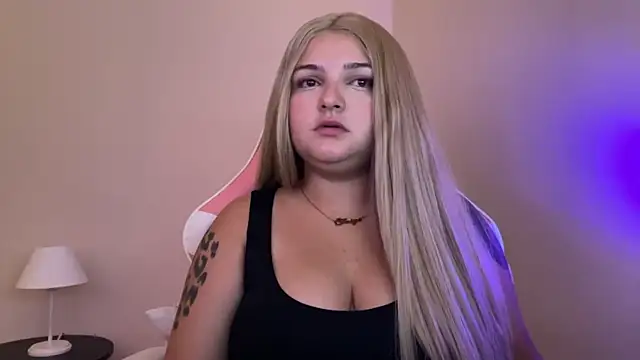 SweetPaige  online show from 03.06.25