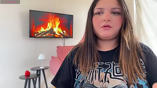 SweetPaige  online show from 03.13.25