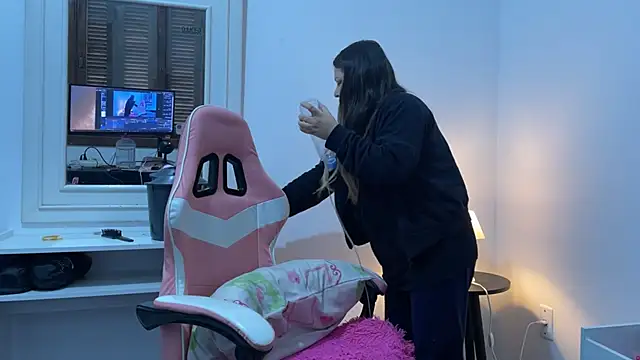 SweetPaige  online show from 09.14.25