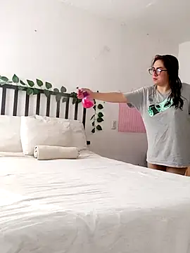 Celestte22 online show from 04.09.26