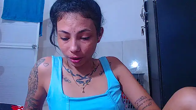 Snapshot of harry_lia_ chatting on 05.19.26 harry lia online show from 05.19.26