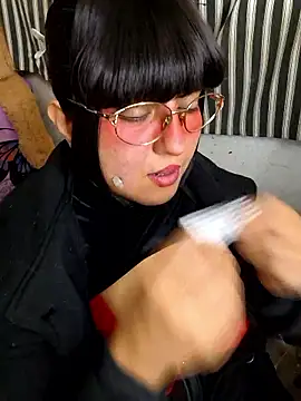 Derry Cooper online show from 01.11.26