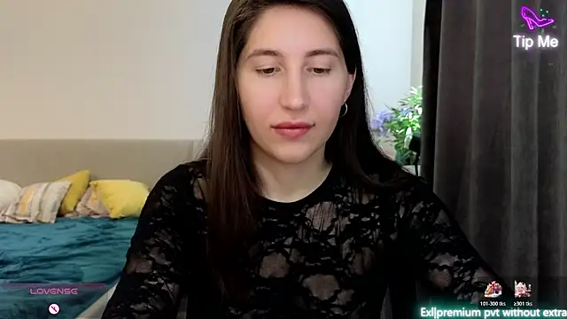 Snapshot of marrycolins chatting on 01.18.26 marrycolins online show from 01.18.26