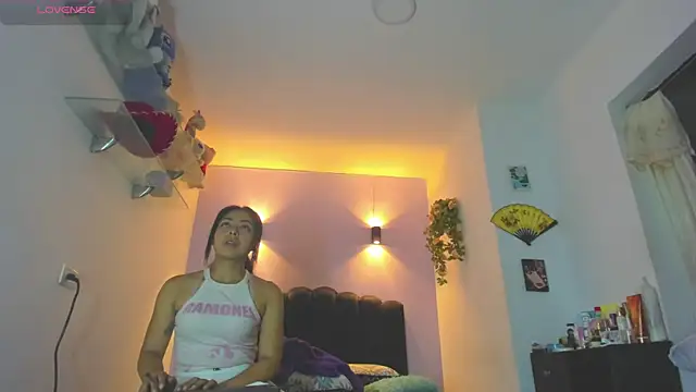 Snapshot of Sofia_Clauss_ chatting on 07.04.26 Sofia Clauss online show from 07.04.26