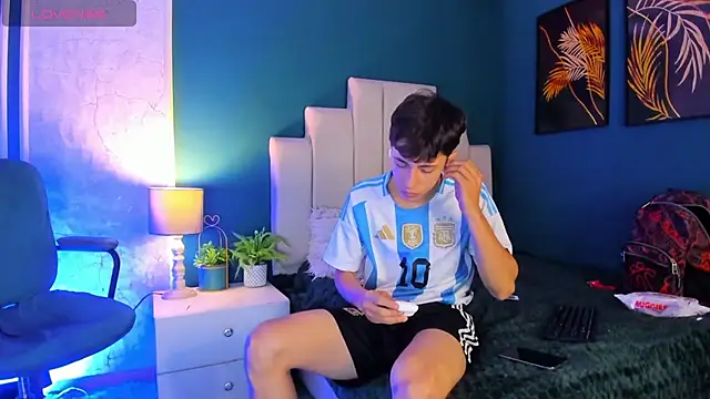 AlessandroDybala online show from 02.28.25