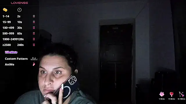 Snapshot of kelly_case18 chatting on 11.10.25 kelly case18 online show from 11.10.25