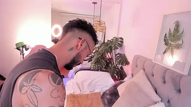 Tom cooper  online show from 11.19.25