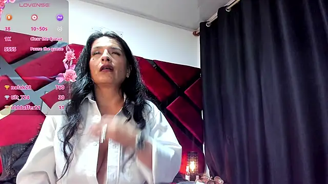 Kendra-Foxxy online show from 03.04.25