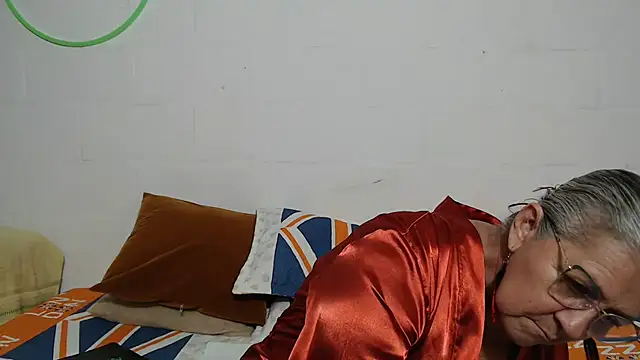 candy mature  online show from 02.25.26