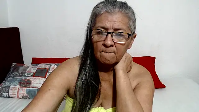 Snapshot of candy_mature_ chatting on 05.31.26 candy mature online show from 05.31.26