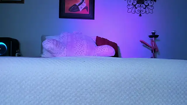 yiauana online show from 01.16.25