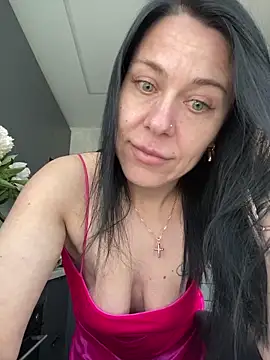 Snapshot of CuteNata chatting on 05.30.26 CuteNata online show from 05.30.26
