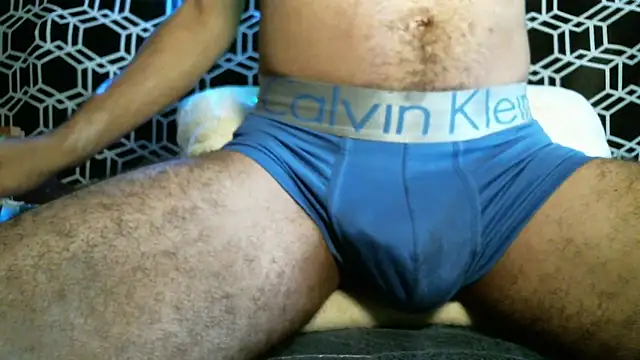 Sir-meltsclearrockzalot online show from 03.23.26