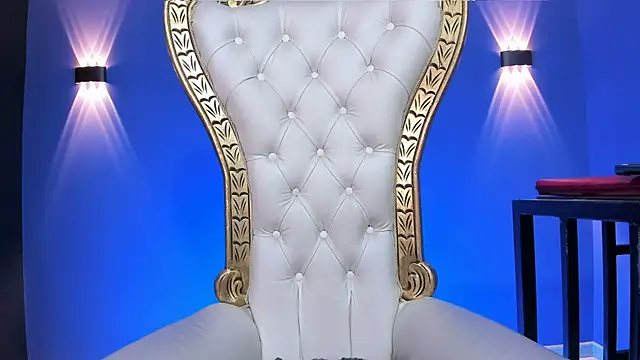 Snapshot of Santa_Cooper_ chatting on 10.17.25 Santa Cooper  online show from 10.17.25