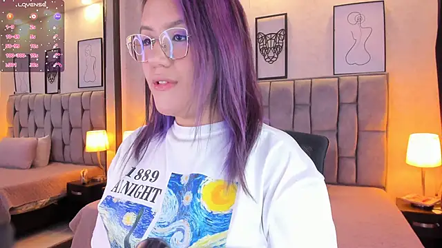 Snapshot of sweet--emily chatting on 01.23.25 sweet--emily online show from 01.23.25