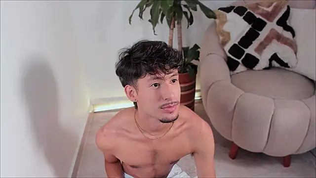 Snapshot of dimitri_targaryen chatting on 02.24.25 dimitri targaryen online show from 02.24.25