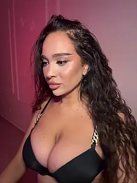 CardiSweetBaby online show from 04.14.26