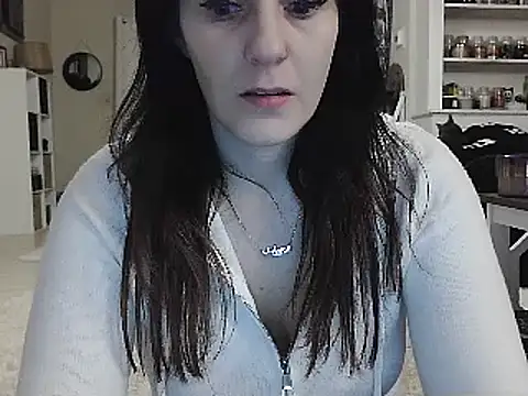 CrystalLakeXO online show from 01.25.25