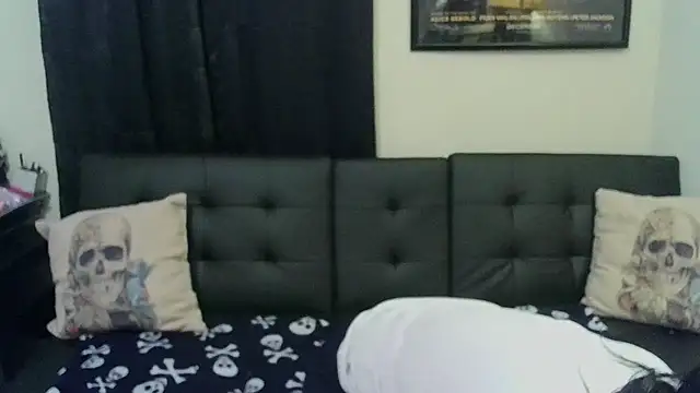 CrystalLakeXO online show from 02.09.26