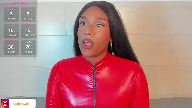 Snapshot of sofia_barboza chatting on 12.21.24 sofia barboza online show from 12.21.24