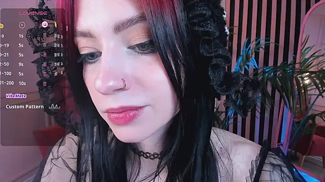 arielabradberry online show from 12.25.24