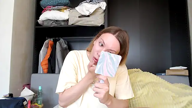 Scarlettford online show from 09.17.25