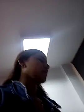 AnthonelaDuque online show from 12.18.25