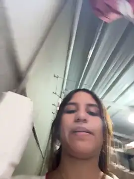 AnthonelaDuque online show from 02.17.26