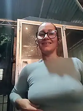 Snapshot of SelenaHouston chatting on 02.13.26 SelenaHouston online show from 02.13.26