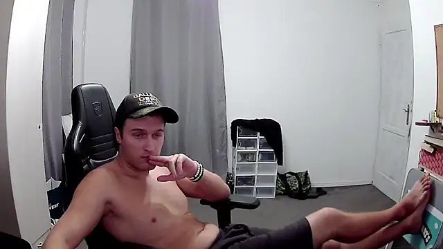 PKrisztian online show from 09.28.25