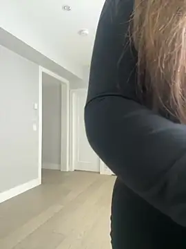 jAsMinE678 online show from 10.28.25