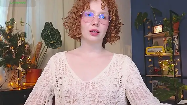 Snapshot of _lightmyfire chatting on 12.21.24  lightmyfire online show from 12.21.24