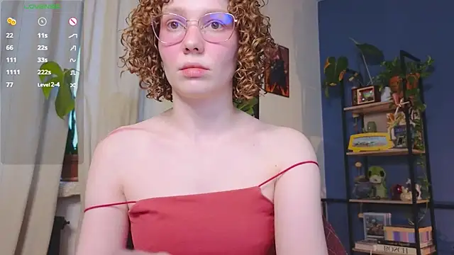 Snapshot of _lightmyfire chatting on 01.10.25  lightmyfire online show from 01.10.25