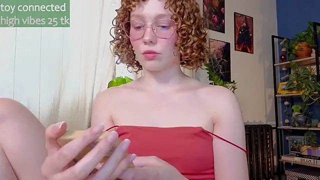 Snapshot of _lightmyfire chatting on 02.13.25  lightmyfire online show from 02.13.25