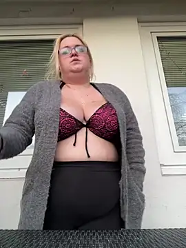 sweetsandy231 online show from 02.16.25