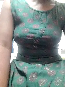 rituporna2004 online show from 12.12.24